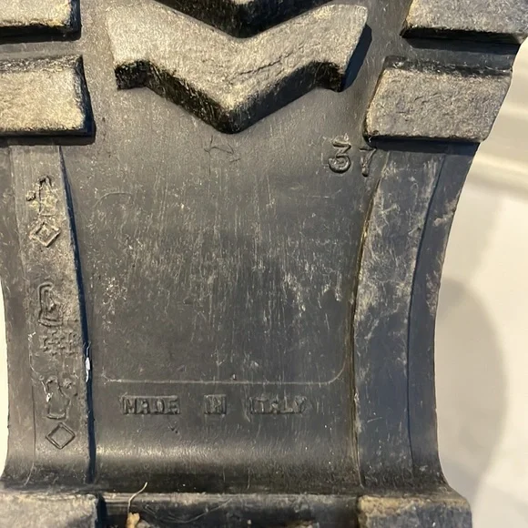 Burberry Rainboots -  size 37 - Picture 5 of 8